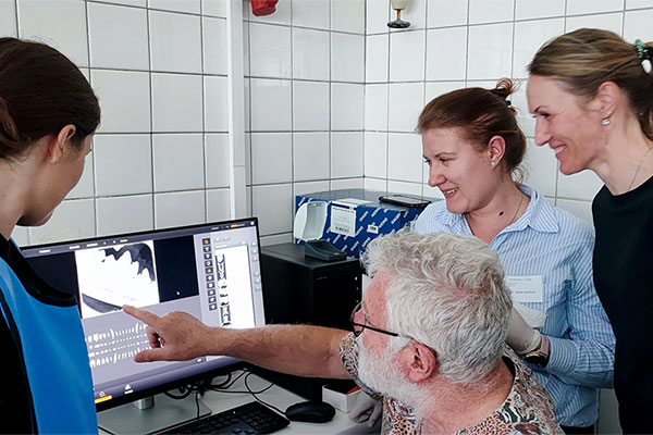 Workshop Stomatologické intraorální rentgenologie s Cedricem Tuttem